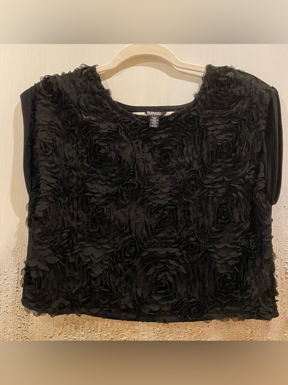 Buffalo David Bitton Black Crop Blouse W/Floral Textured Appliqué On Chiffon (S)